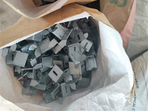 新疆厂家直供外墙保温托架