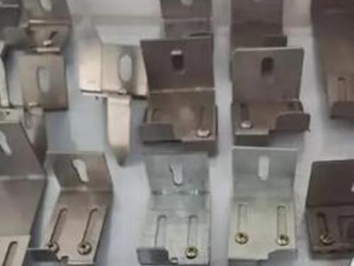 新疆定制一体板挂件